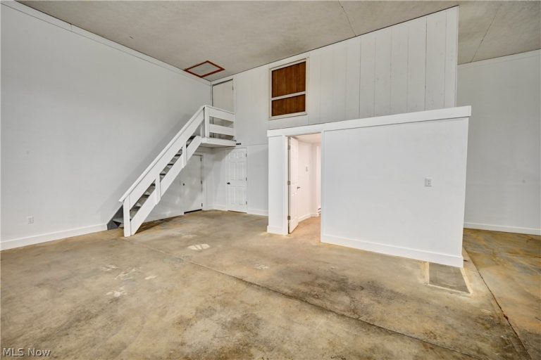 12870 Lincoln Street, Paris, OH - Photo 5