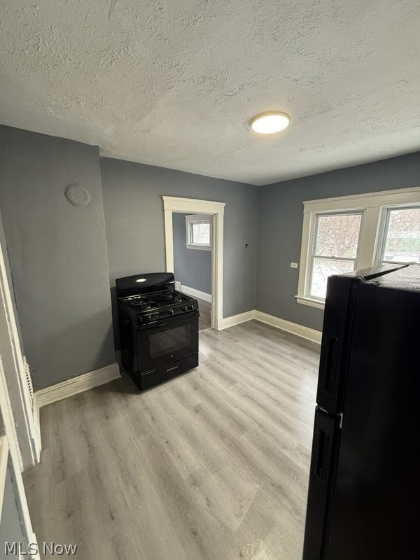 10304 Shale Avenue, Cleveland, OH - Photo 8