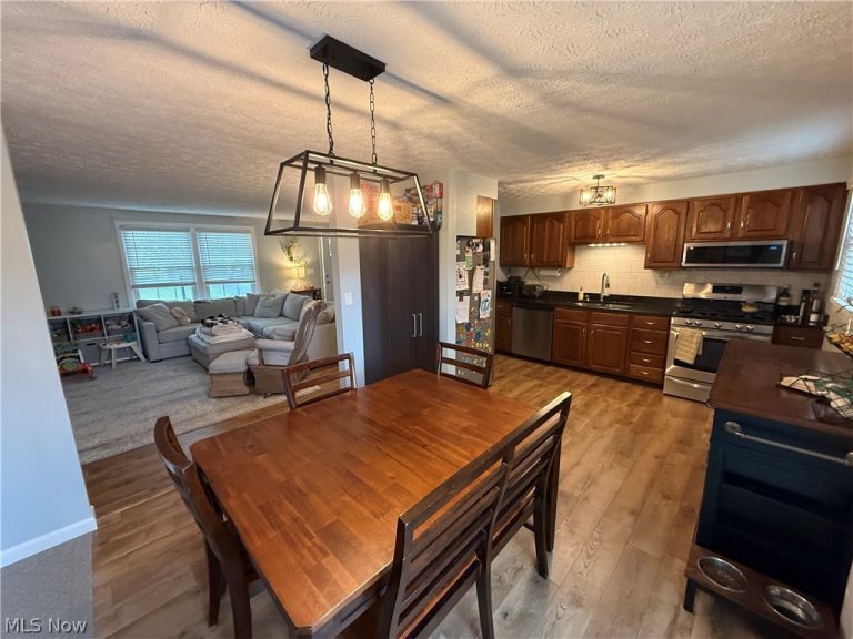 531 Heatherwood Drive, Warren, OH - Photo 5