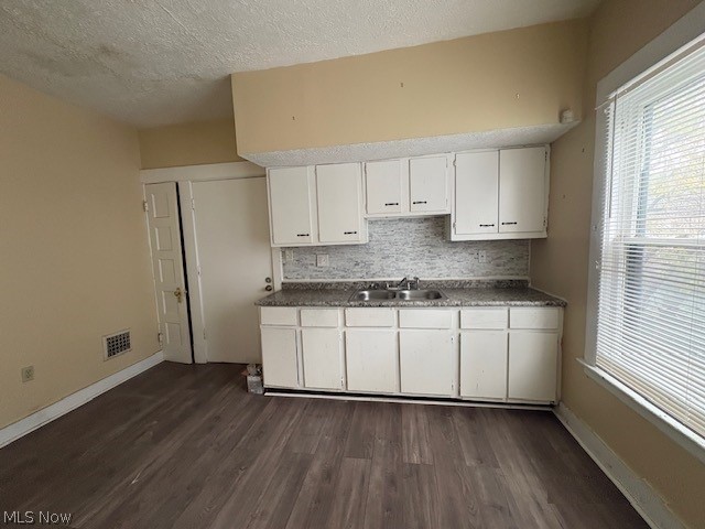 10205 Ostend Avenue, Cleveland, OH - Photo 8