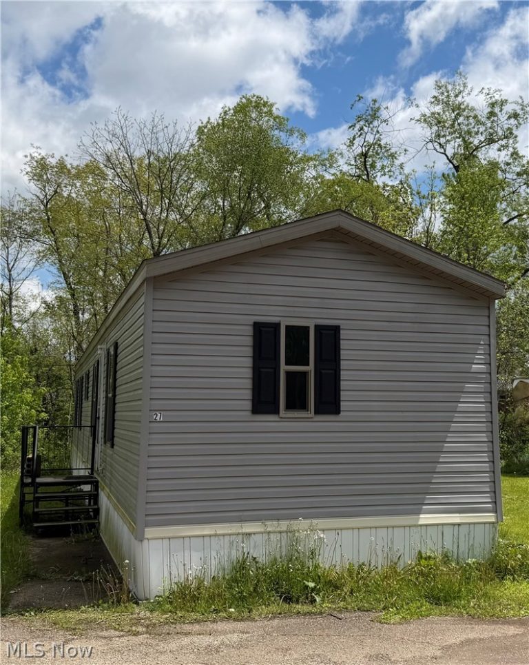 2606 Lincoln Way #27, Massillon, OH, 44647