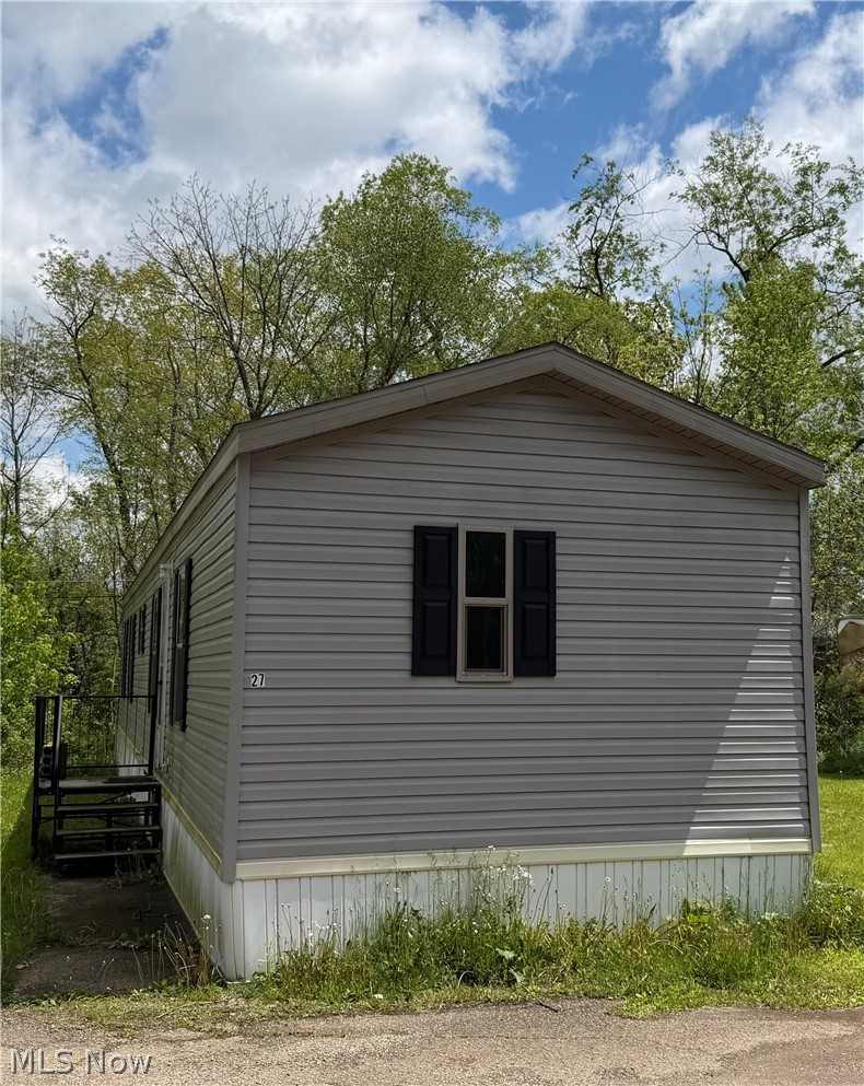 2606 Lincoln Way #27, Massillon, OH