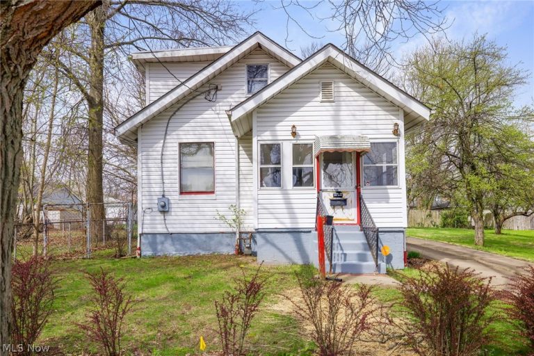 740 Fuller Street, Akron, OH - Photo 2