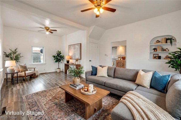 12831 Carrington Avenue, Cleveland, OH - Photo 8