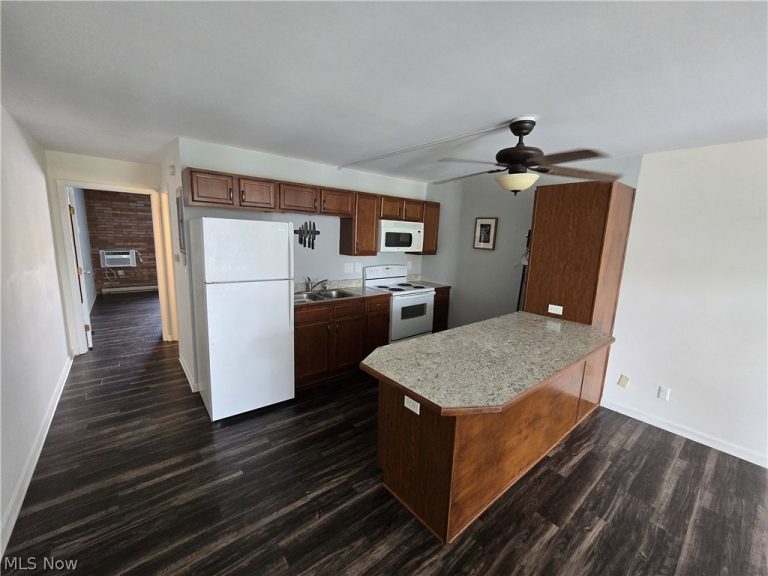 2331 Market Street #204, Akron, OH - Photo 5