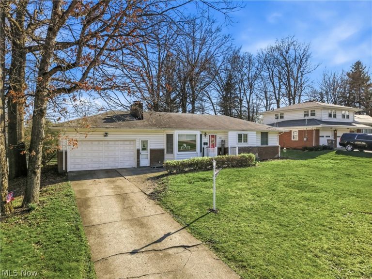 3337 Kingston Lane, Youngstown, OH - Photo 3