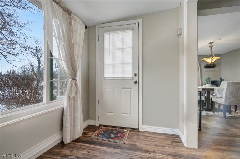 154 May Avenue, Northfield, OH - Photo 3
