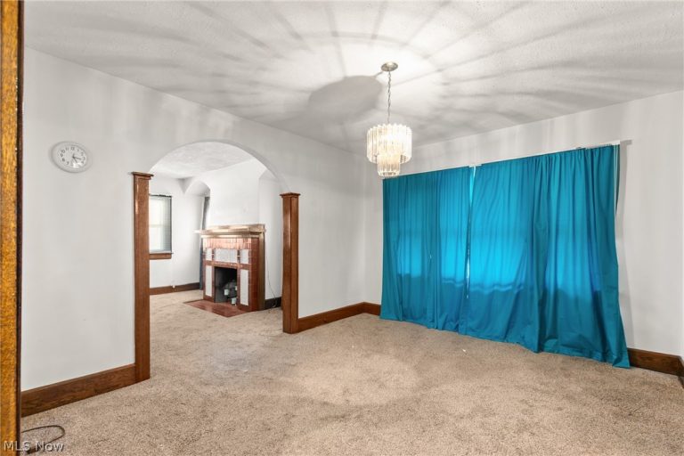 968 Stadelman Avenue, Akron, OH - Photo 6