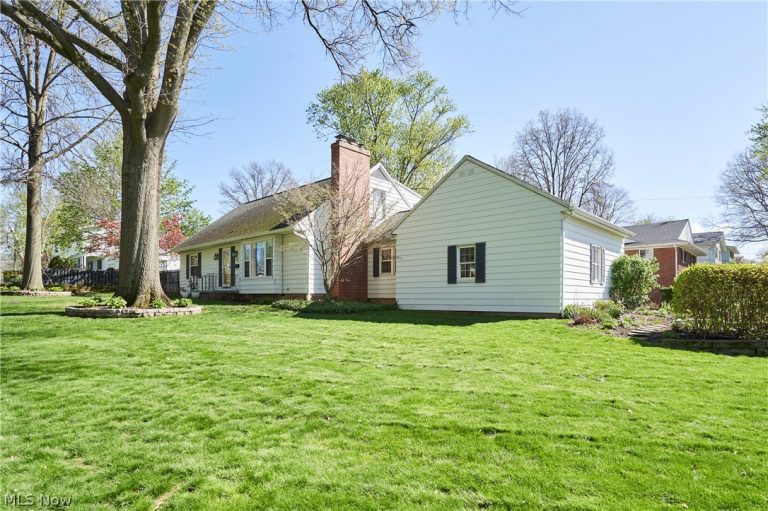 351 Keith Avenue, Akron, OH - Photo 3