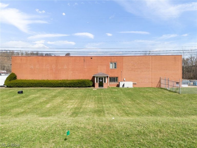 3571 Brightwood Road, Midvale, OH - Photo 2