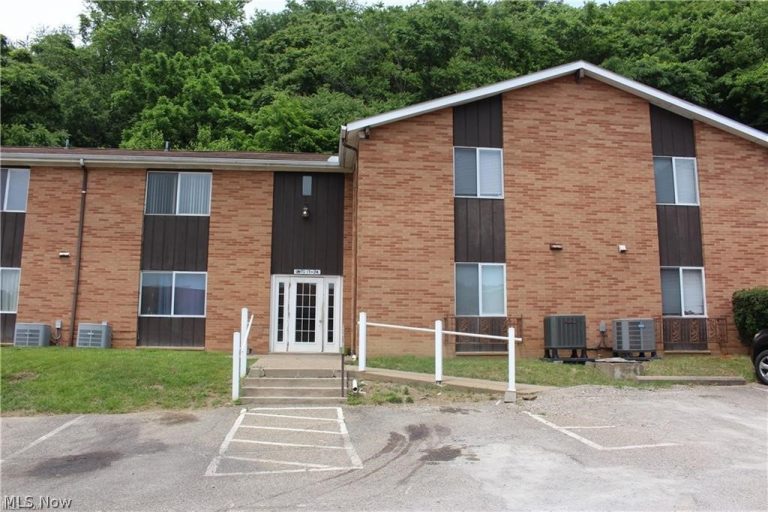 200 West 36th Street #32, Shadyside, OH, 43947