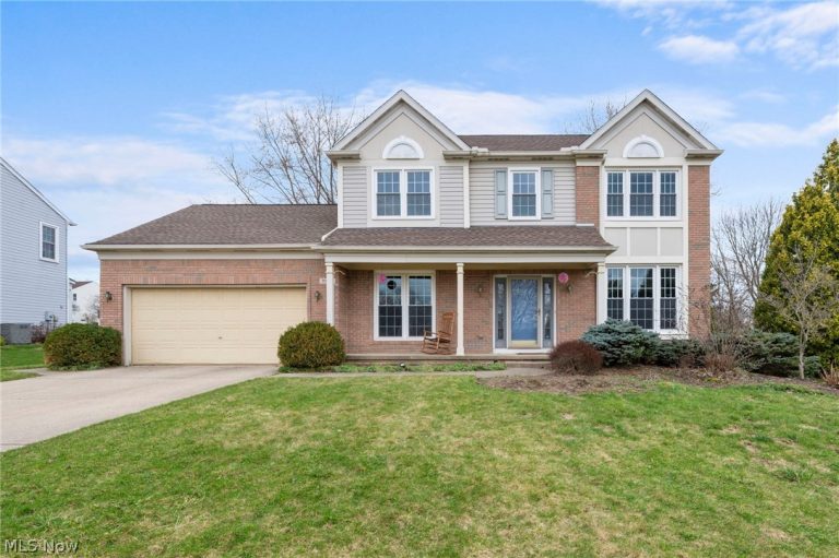 9864 Burton Drive, Twinsburg, OH, 44087