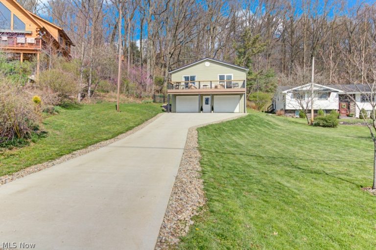 143 Cheyenne Trail, Malvern, OH - Photo 3