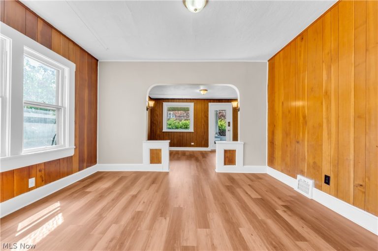 8517 Rosewood Avenue #1/DN, Cleveland, OH - Photo 5