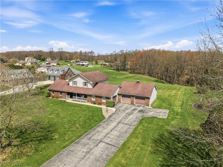 15312 Strader Road, East Liverpool, OH - Photo 2