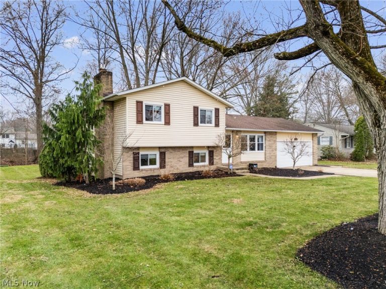 7362 Rob Street, Massillon, OH, 44646