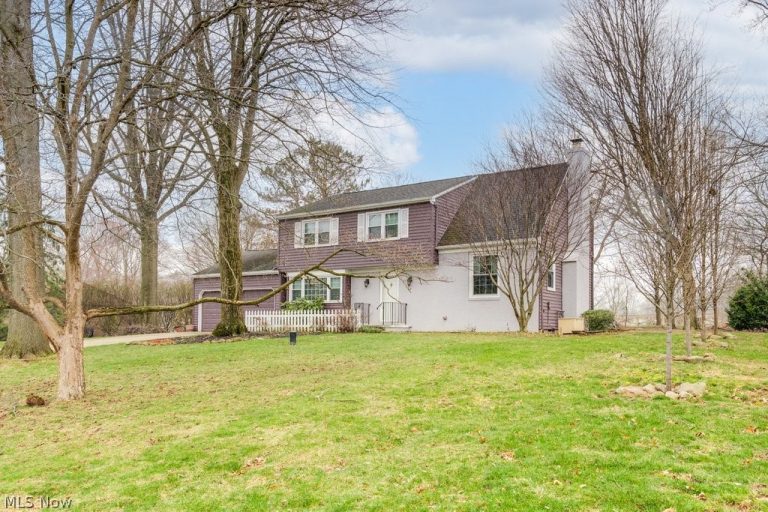 5981 Wiclif Street, Canton, OH - Photo 2