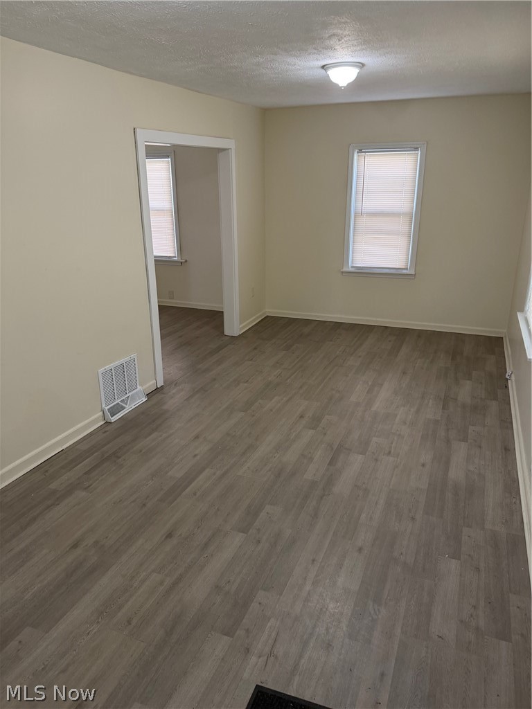 404 Noah Avenue, Akron, OH - Photo 4