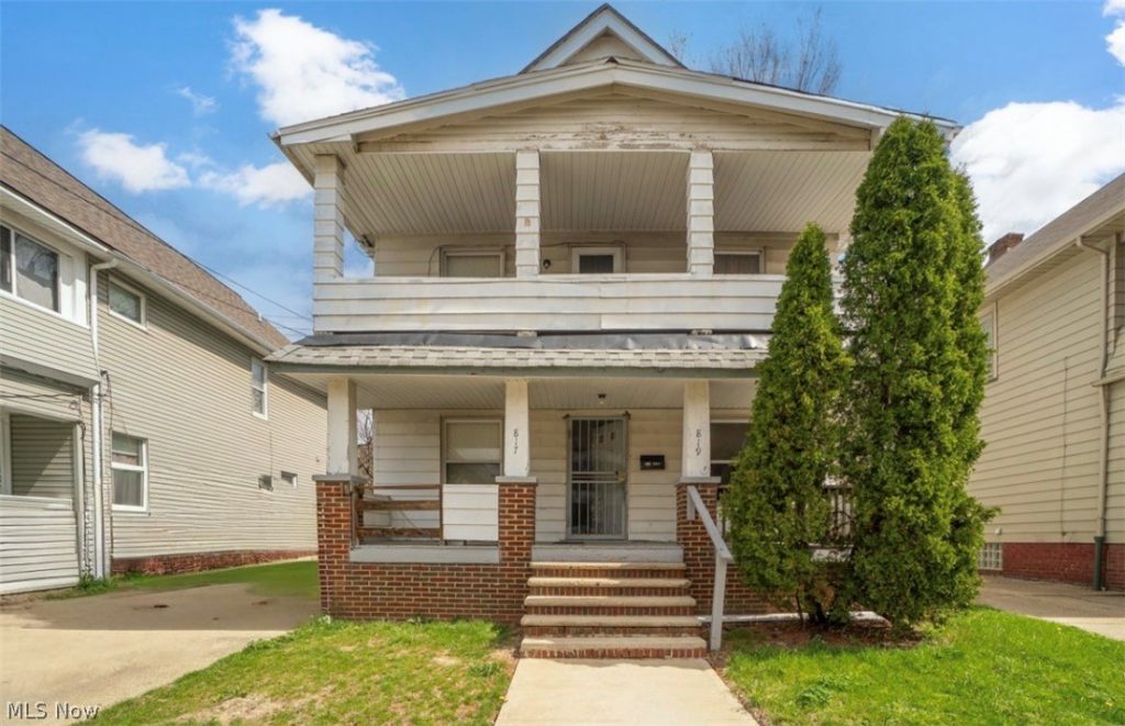 817 Alhambra Road, Cleveland, OH