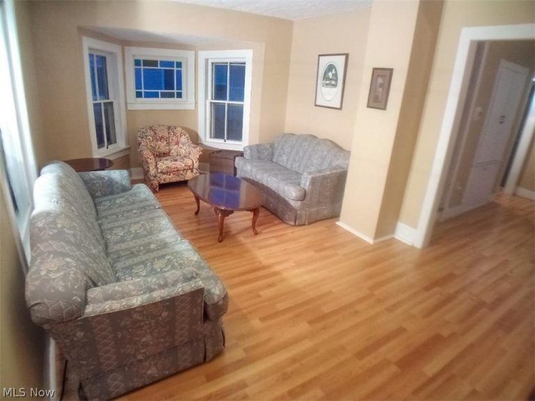 4002 Main Street, Perry, OH - Photo 4