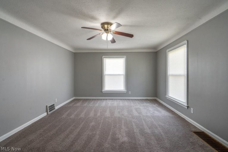 12013 Wayland Avenue, Cleveland, OH - Photo 5