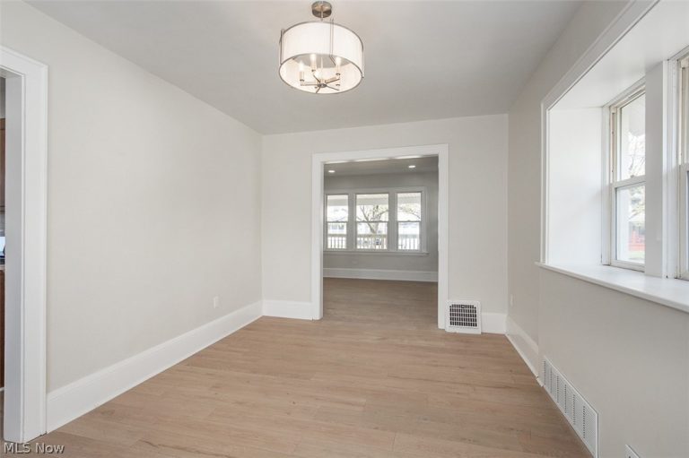 92 Ido Avenue, Akron, OH - Photo 8