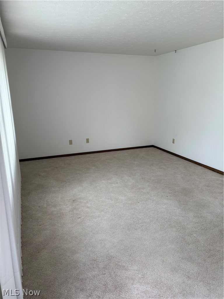 953 Carnation Street, Massillon, OH - Photo 3