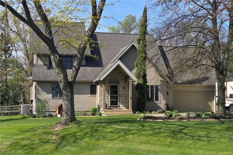 8113 Darrow Road, Huron, OH, 44839