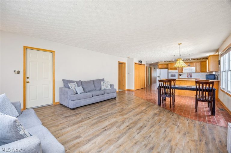249 Waverly Avenue, Wadsworth, OH - Photo 8