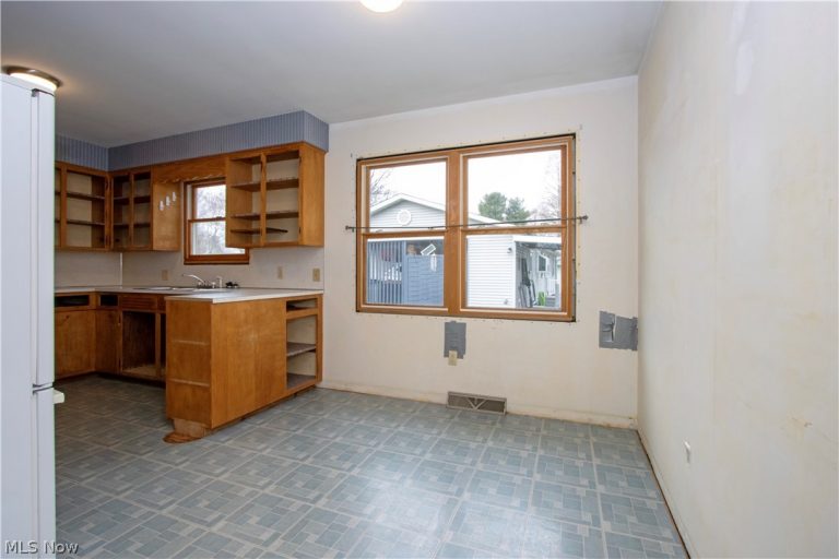341 Eldorado Drive, Smithville, OH - Photo 4