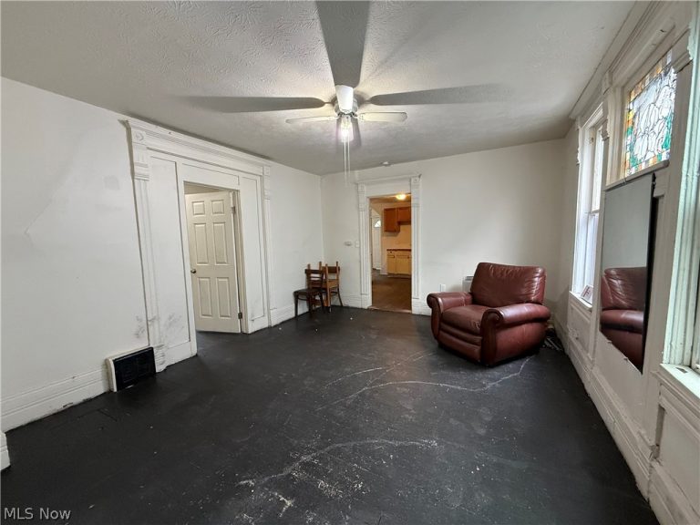 1333 68th Street, Cleveland, OH - Photo 2