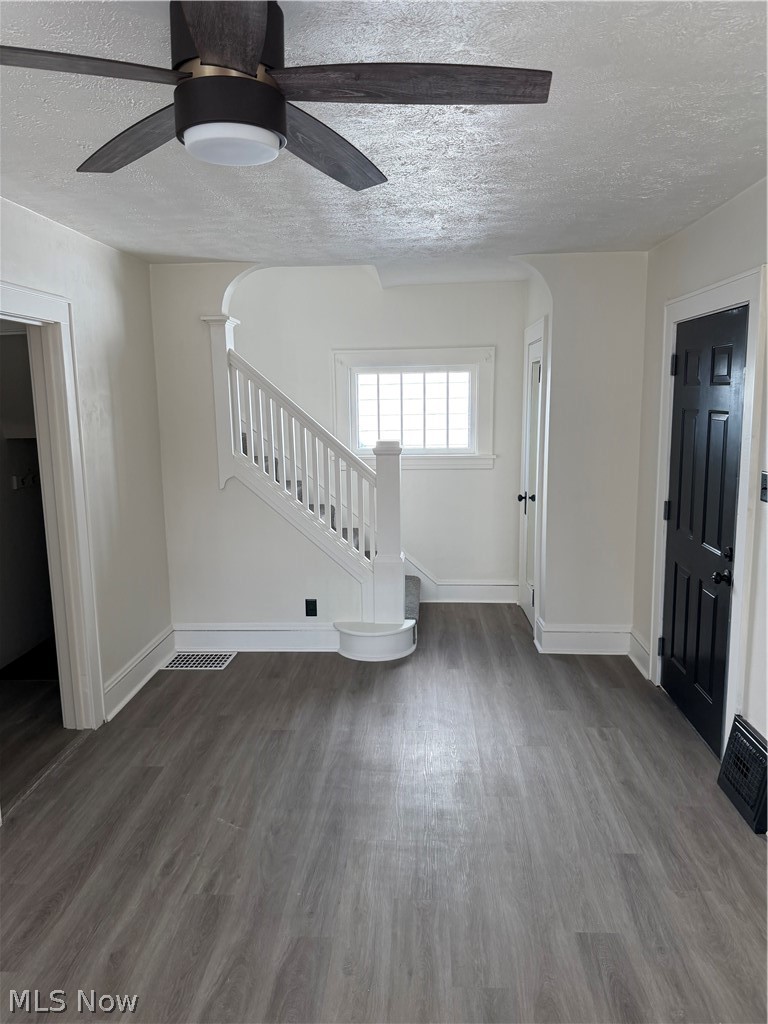 2458 East Avenue, Akron, OH - Photo 8