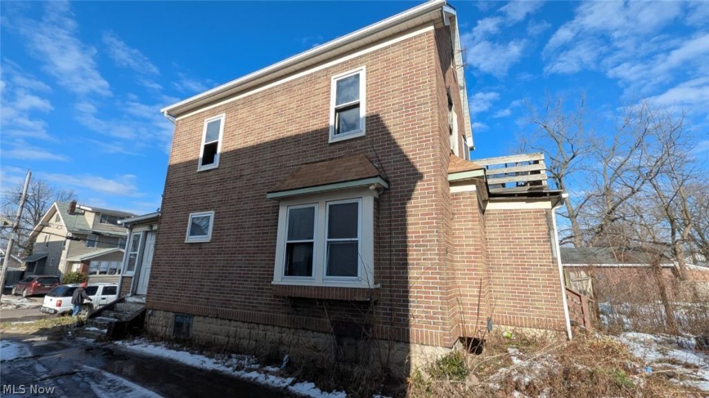 417 Margaret Street, Akron, OH