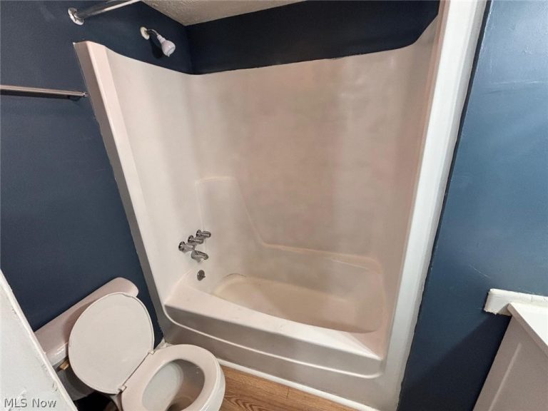 519 Crosby Street #9, Akron, OH - Photo 6