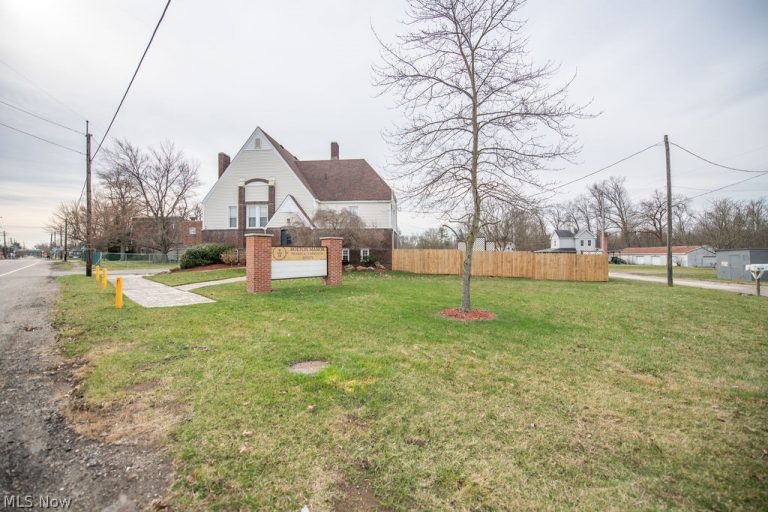 14760 Gaskill Drive, Alliance, OH - Photo 5