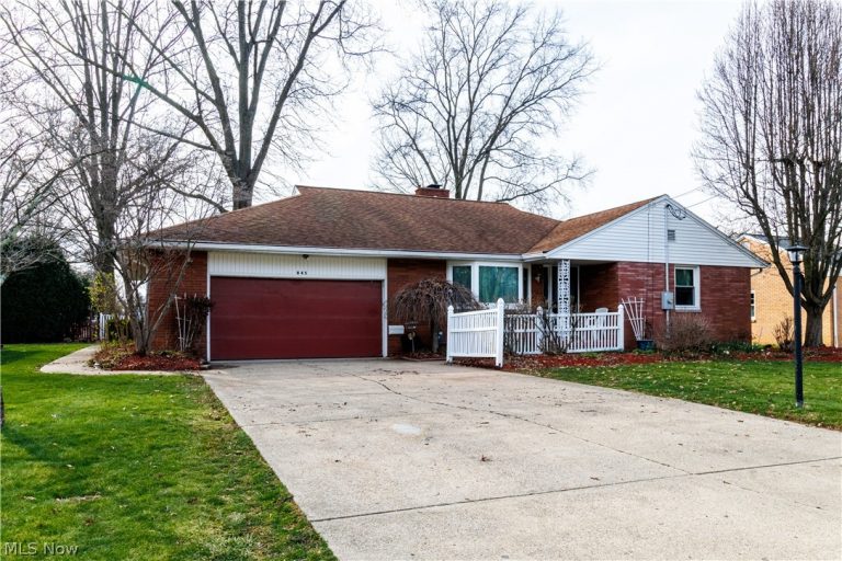 845 Adams Avenue, Salem, OH - Photo 3