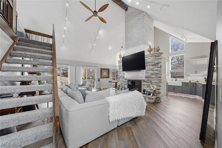 6132 Cedar Lane, Canton, OH - Photo 3