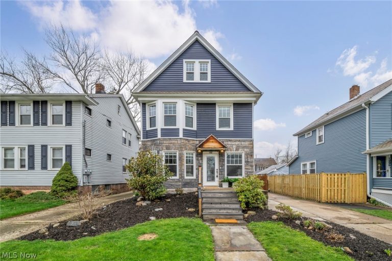 1302 Bonnieview Avenue, Lakewood, OH, 44107