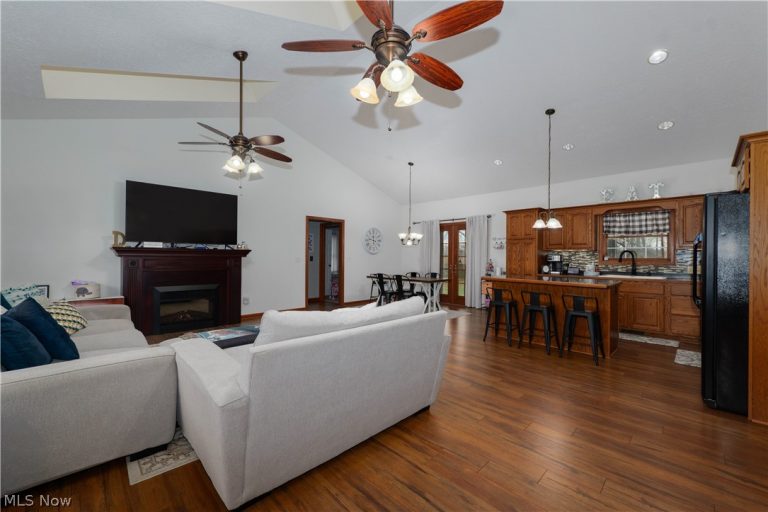 407 31st Street, Barberton, OH - Photo 3