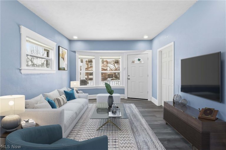 4517 Gifford Avenue, Cleveland, OH - Photo 2