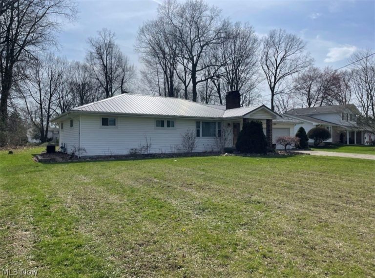 425 Laurel Street, Liberty, OH, 44505