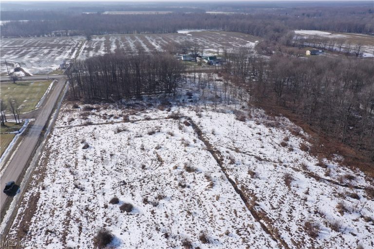 Oh-7, Andover, OH - Photo 5