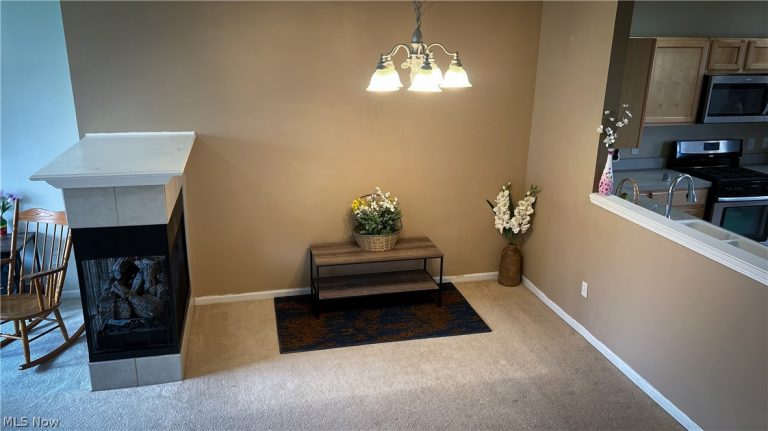 239 Woodhaven Drive, Copley, OH - Photo 8