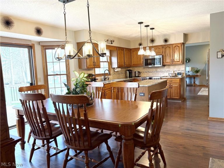 5554 Ashbrook Street, Louisville, OH - Photo 8