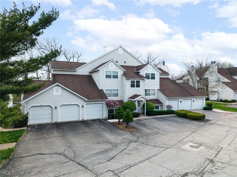 1203 River Road #A3, Elyria, OH - Photo 3