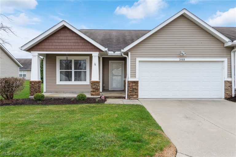 3068 Somerset Drive, Akron, OH - Photo 3