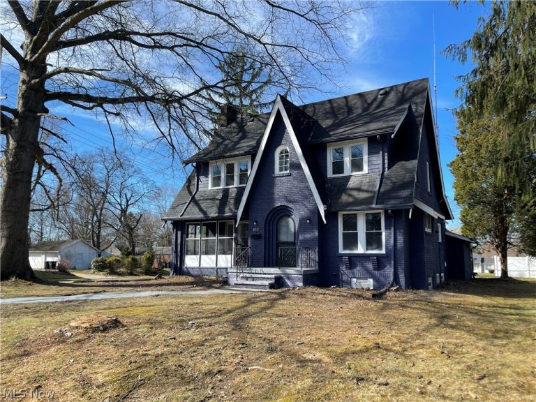 802 Orlando Avenue, Akron, OH, 44320