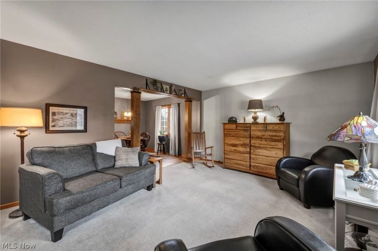 16524 Timberline Drive, Strongsville, OH - Photo 4