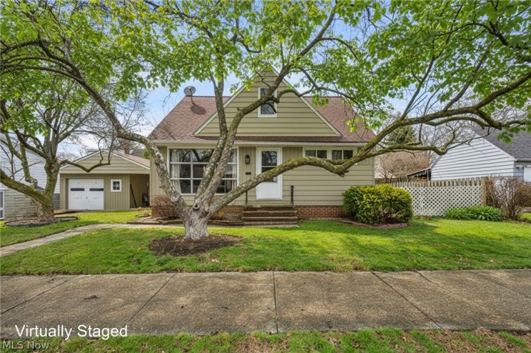 85 205th Street, Euclid, OH - Photo 3