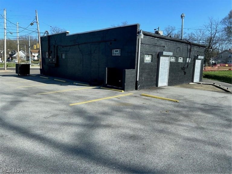1140 – 1226 Mercer Avenue, Akron, OH - Photo 3